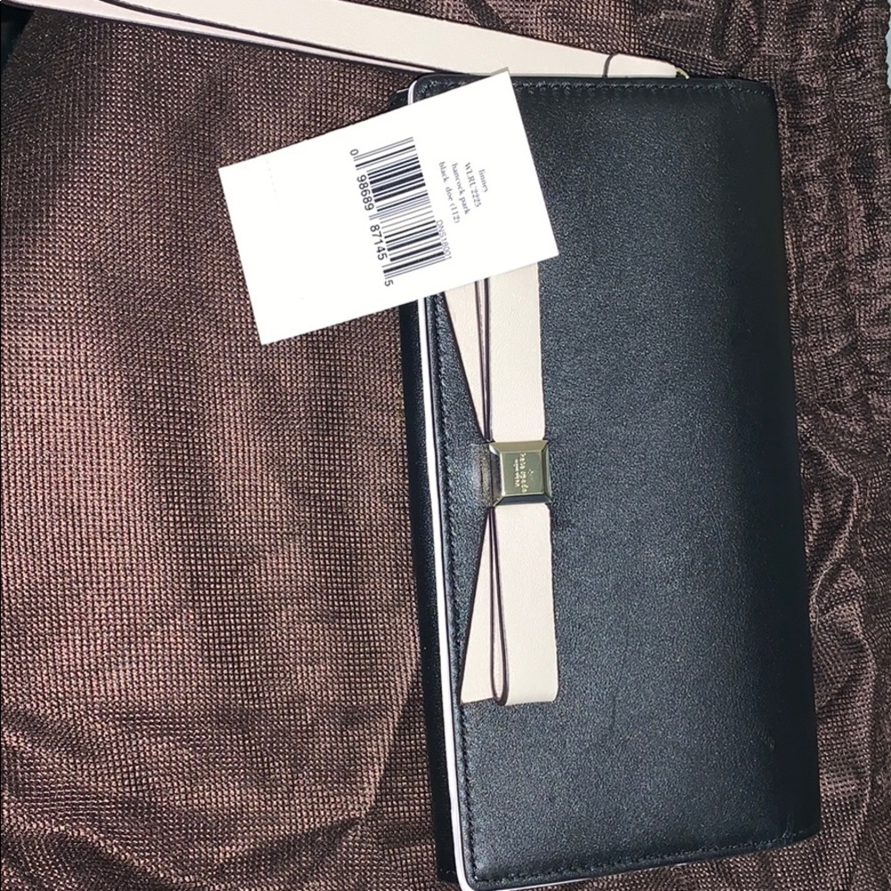 NWT Kate Spade Hancock Park Linney Wristlet/Wallet